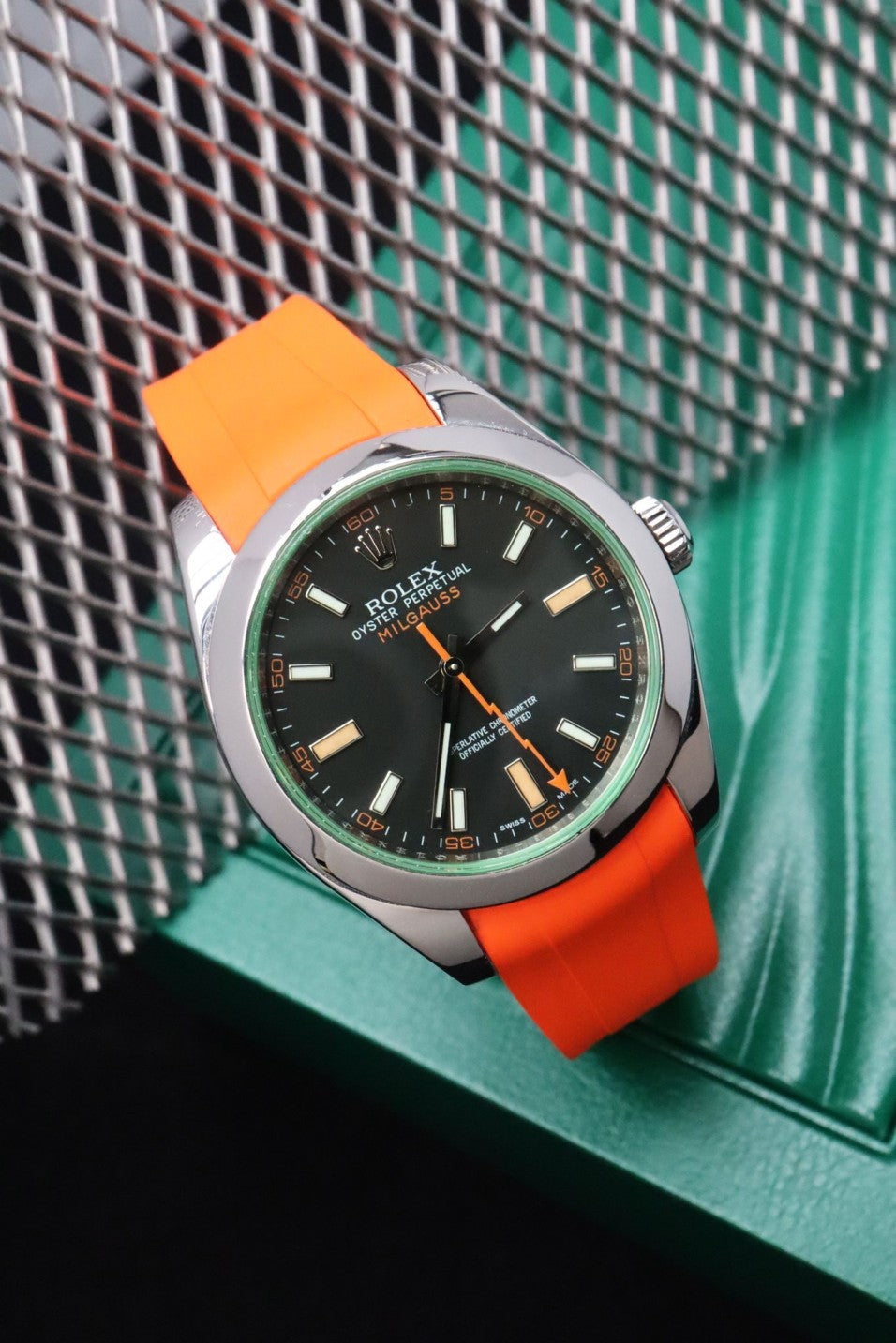 FKM Vulcanized Rubber Straps for Rolex Deployant Buckle | Tempomat