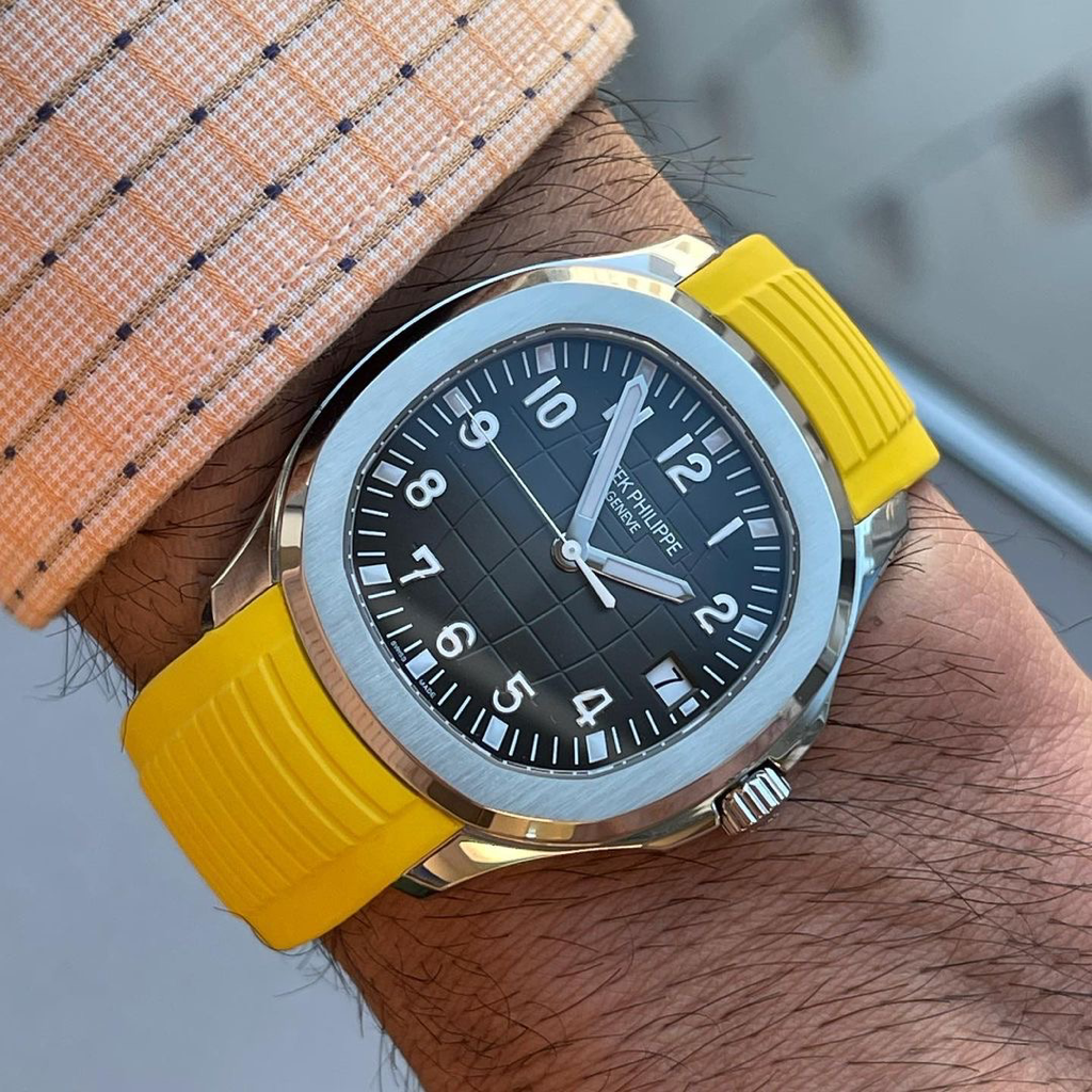 Patek philippe aquanaut replacement rubber strap hotsell