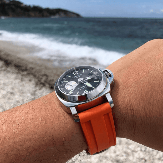 Panerai orange 2025 rubber strap